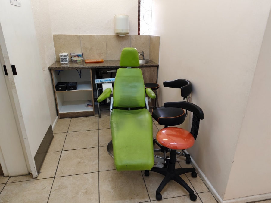 Commercial Property for Sale in Amstelhof Western Cape